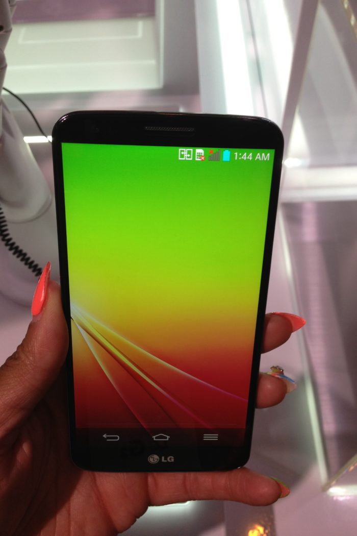 LG G2 Smartphone – First Look and Hands On