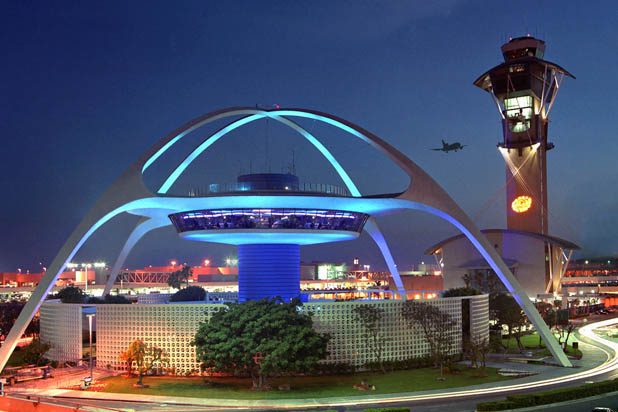 Best Airport Restaurants - Encounter - LAX