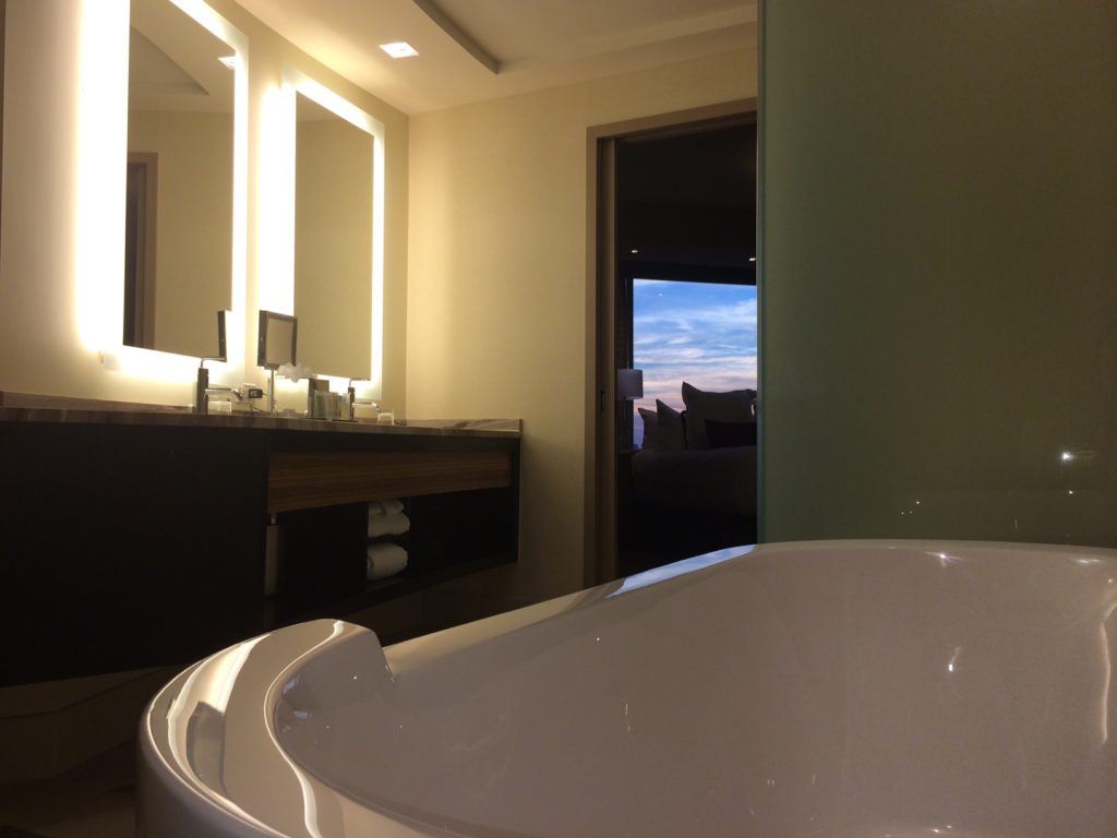 MGM Grand Hotel and Casino King Executive Room