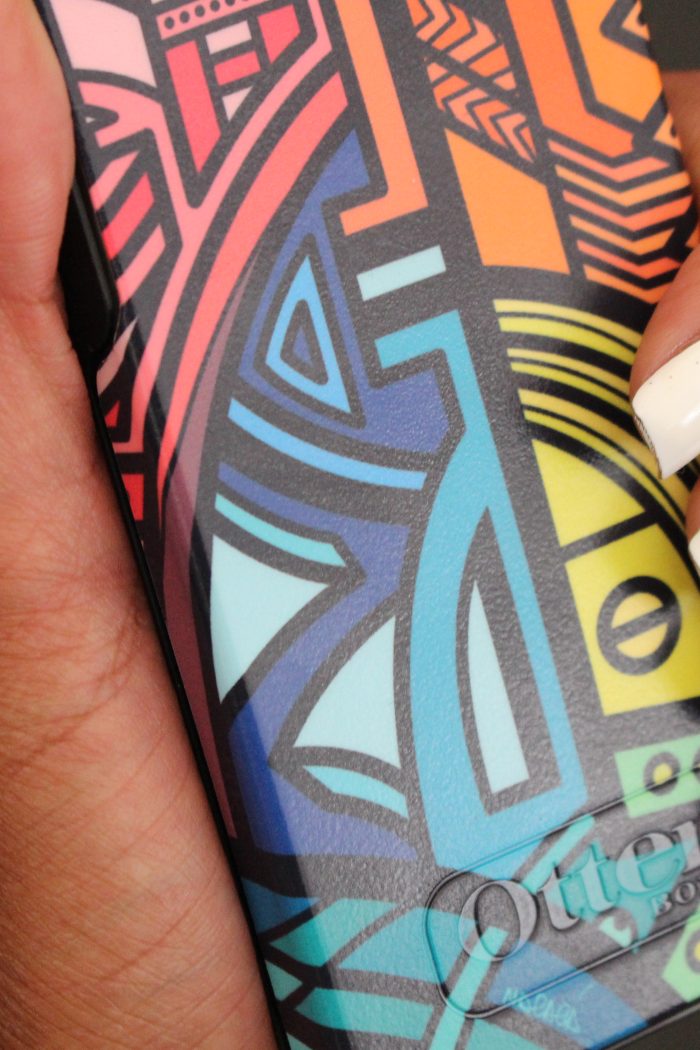 Give Your Smartphone A Makeover With @OtterBox Brazilian Pop By Nina Garcia (Giveaway)