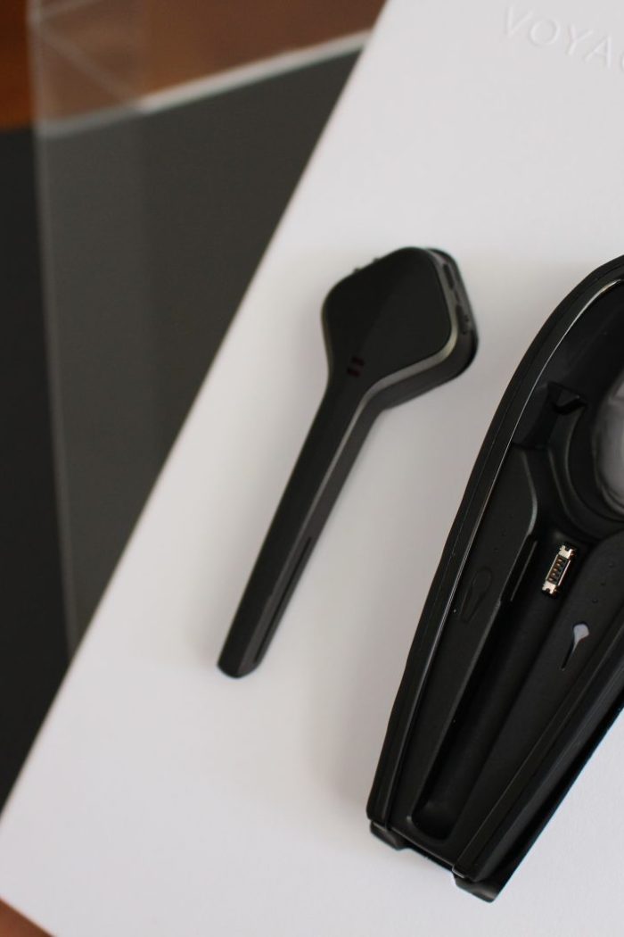 The Voyager Edge – A Bluetooth Earpiece You’d Actually Enjoy Wearing