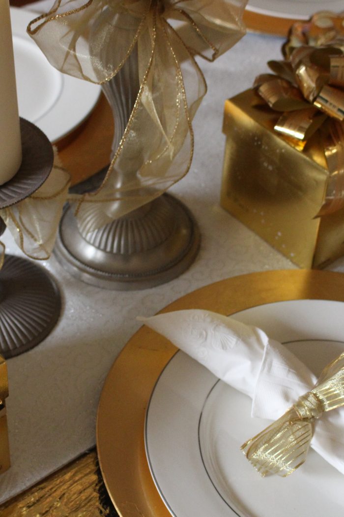 3 Budget-Friendly Ways To Get Your Home Holiday Ready At The Last Minute