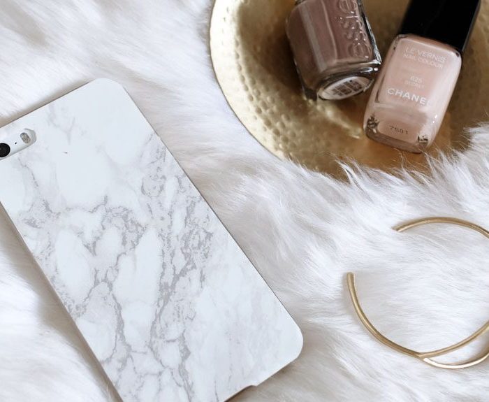 Create Your Own DIY Marble Case For iPhone Or Any Smartphone