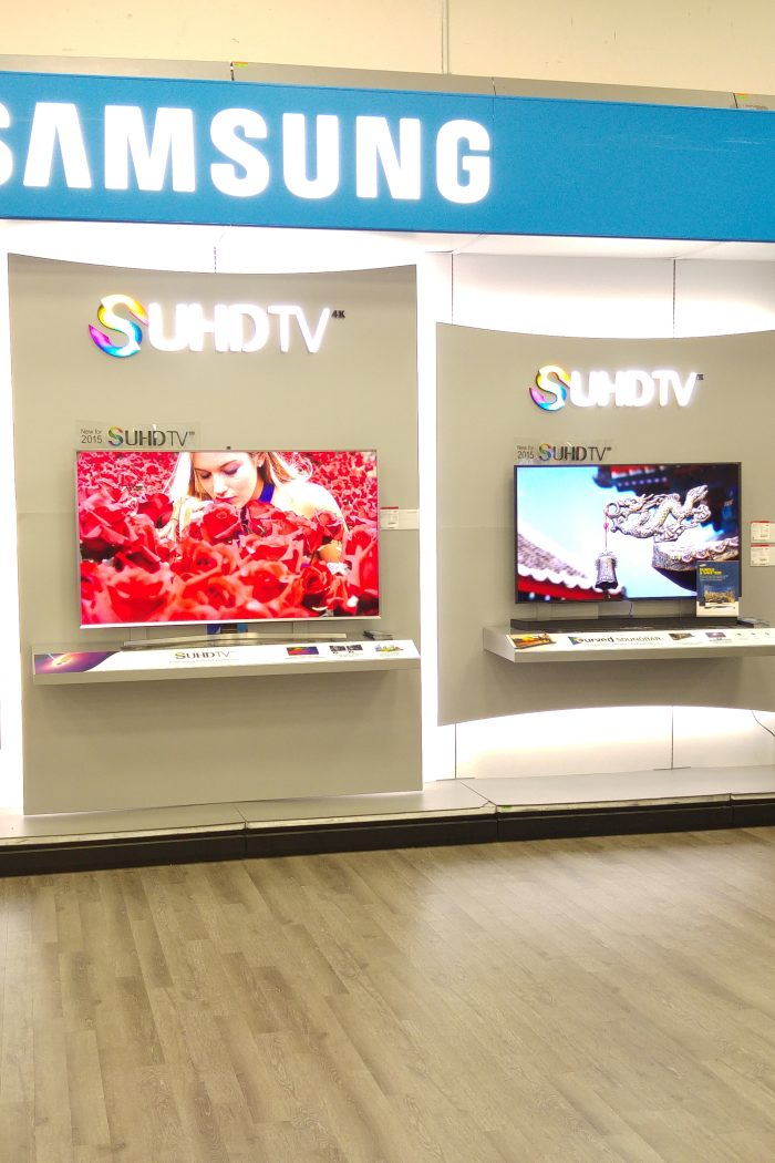 Give Dad The Ultimate Viewing Experience of 4K With Samsung SUHD TVs From Best Buy #SUHDatBestBuy