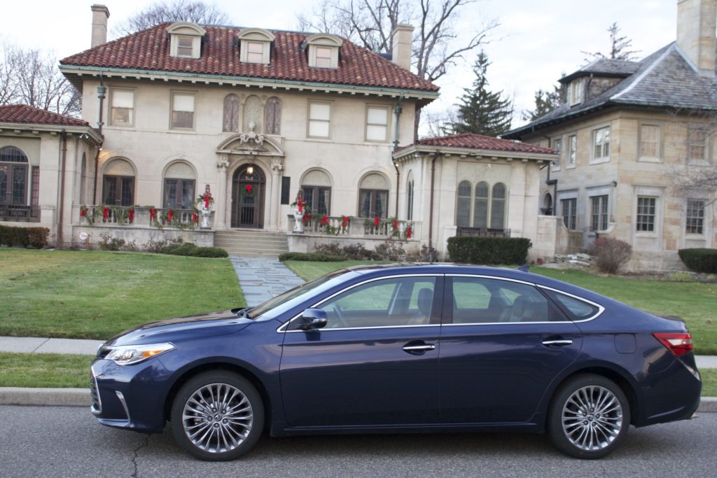 2016 Toyota Avalon