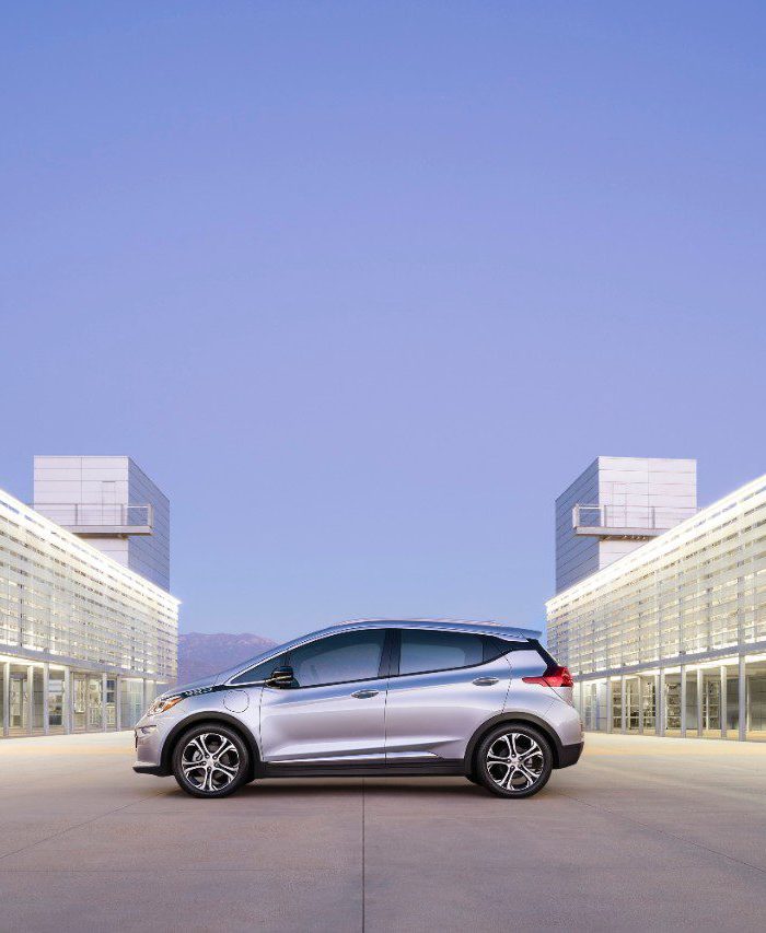 People Are Charged Up About The New 2017 Chevy Bolt That’s Less Than $30K