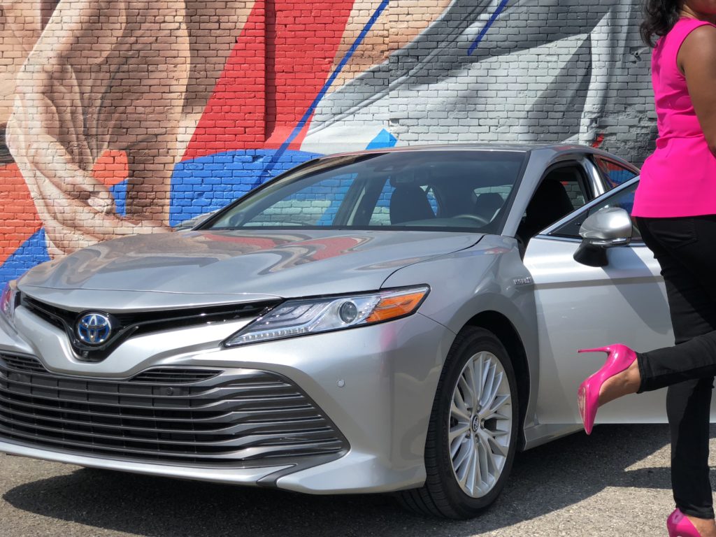 2018 Toyota Camry Hybrid XLE