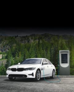 BMW 330e #HybridSummer